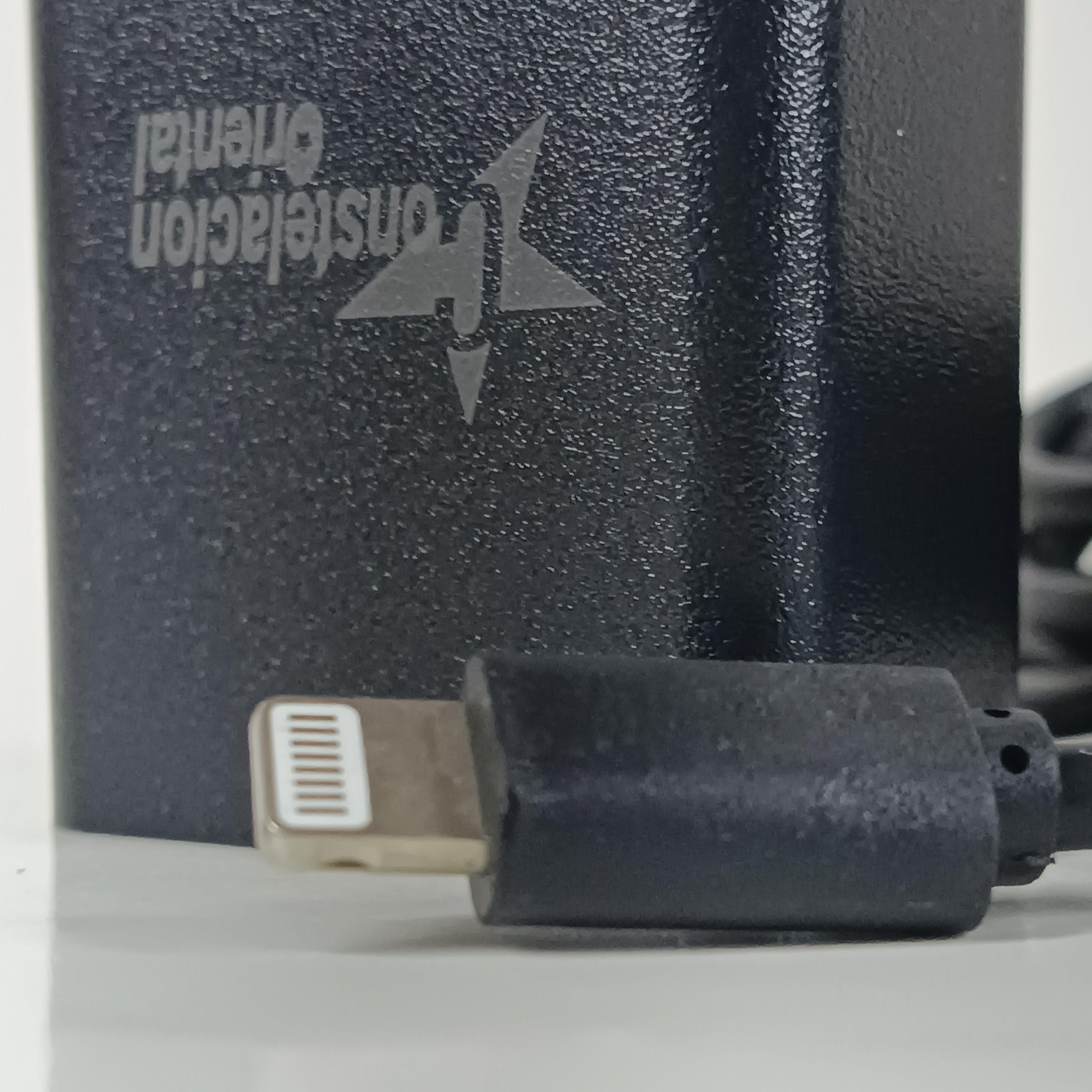CARGADOR CARGA RAPIDA IPHONE - XC12-IP