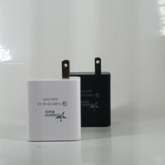 CUBO PARA CARGA CON DOBLE ENTRADA USB Y TIPO C - XC05