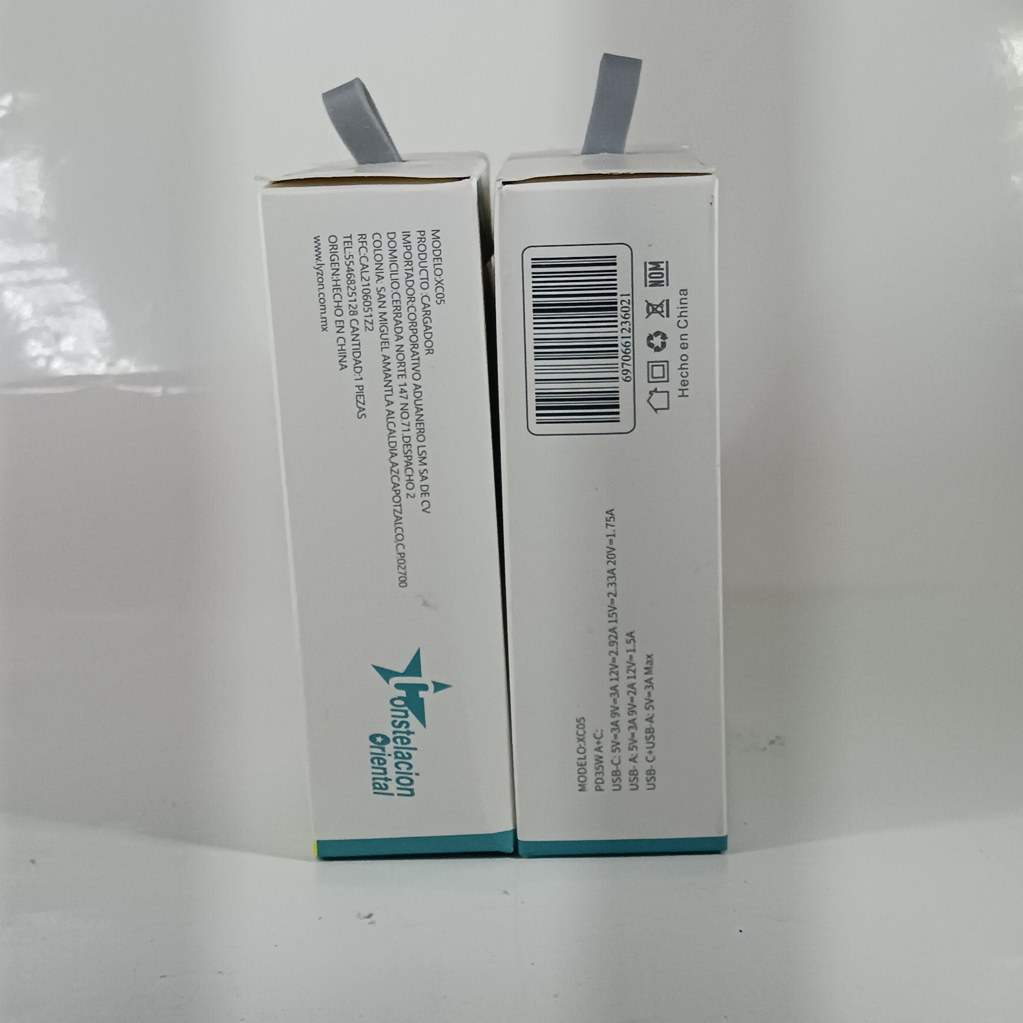 CUBO PARA CARGA CON DOBLE ENTRADA USB Y TIPO C - XC05