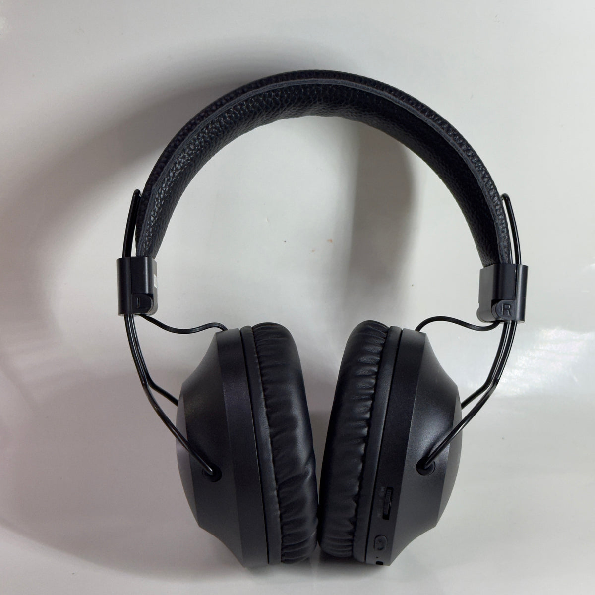 AUDIFONO BLUETOOTH DE CASCO LYZON - BT-V60