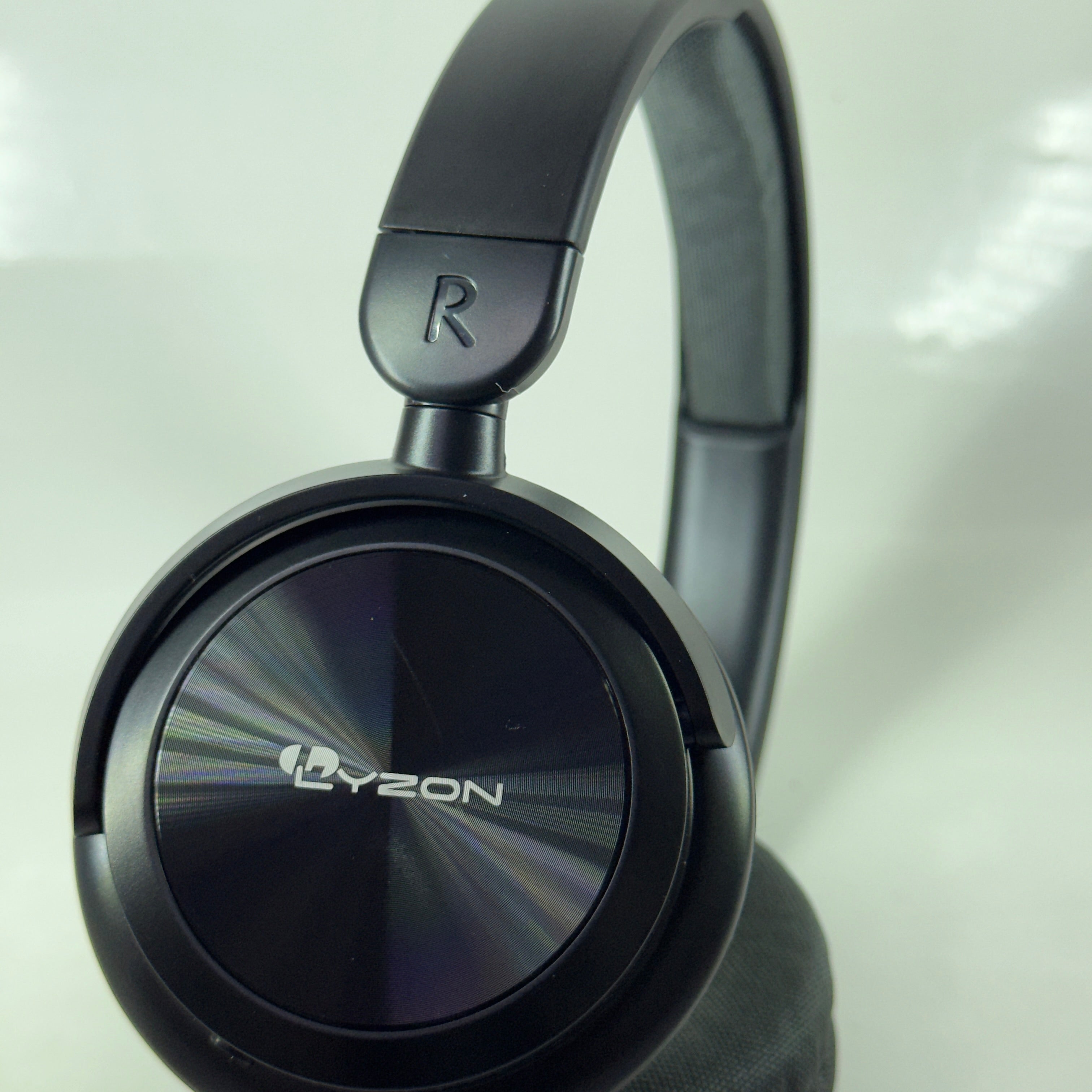AUDIFONO BLUETOOTH DE CASCO LYZON - BT-660
