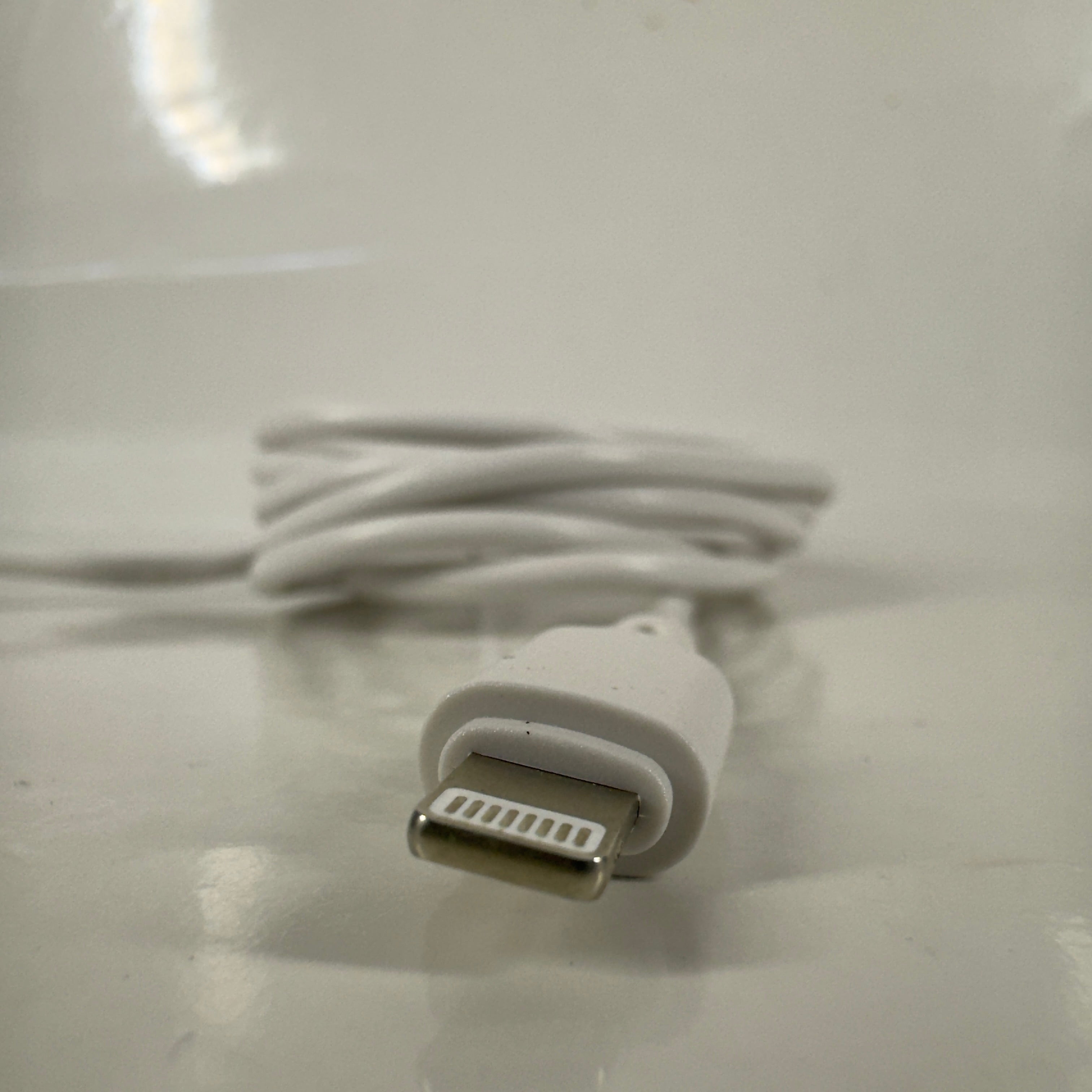 CABLE DE CARGA RAPIDA IPHONE LYZON -  CBPD27W